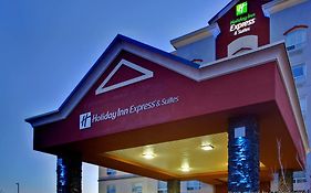 Holiday Inn Express & Suites Edmonton North